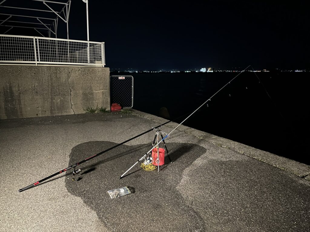 西浦くじ漁港北にてぶっこみ釣り